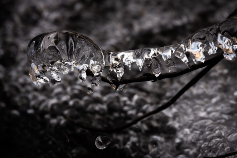 6114-glace-chenille-details
