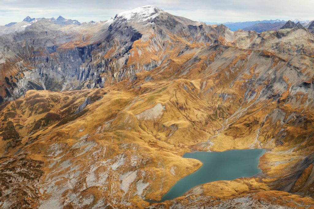 Lac d&rsquo;Anterne et Buet vus depuis la T&ecirc;te &agrave; l&rsquo;&Acirc;ne, massif des Fiz, Haute-Savoie &ndash; photographie haute d&eacute;finition d&rsquo;Alexandre Deschaumes.